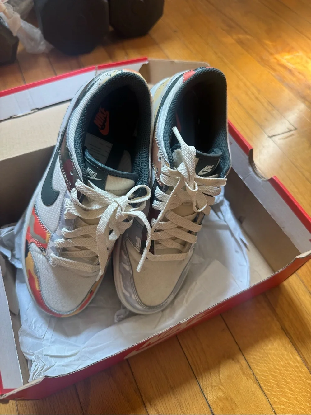 Nike Low-Top Sneakers in Light Gray, Black & Orange